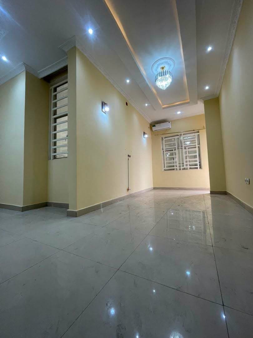 Appartement VIP vide 2 chambres — Ngaliema, Binza Ozone